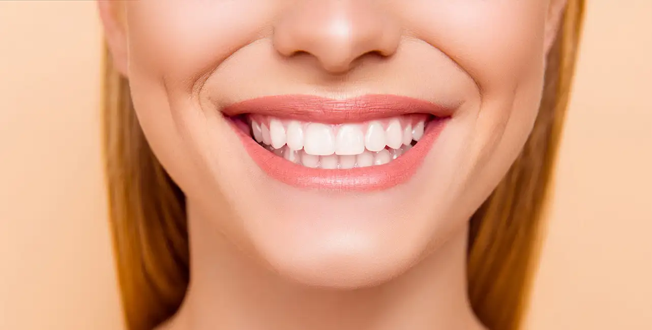 DIGITALES LÄCHELN-DESIGN